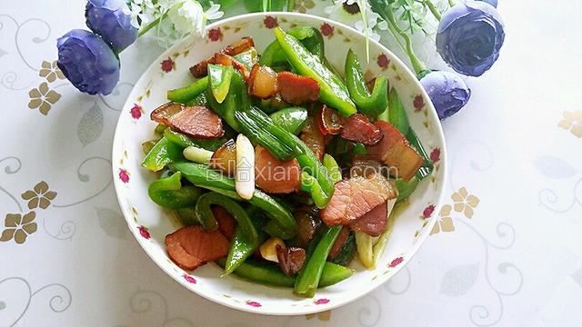 青椒蒜苗炒腊肉