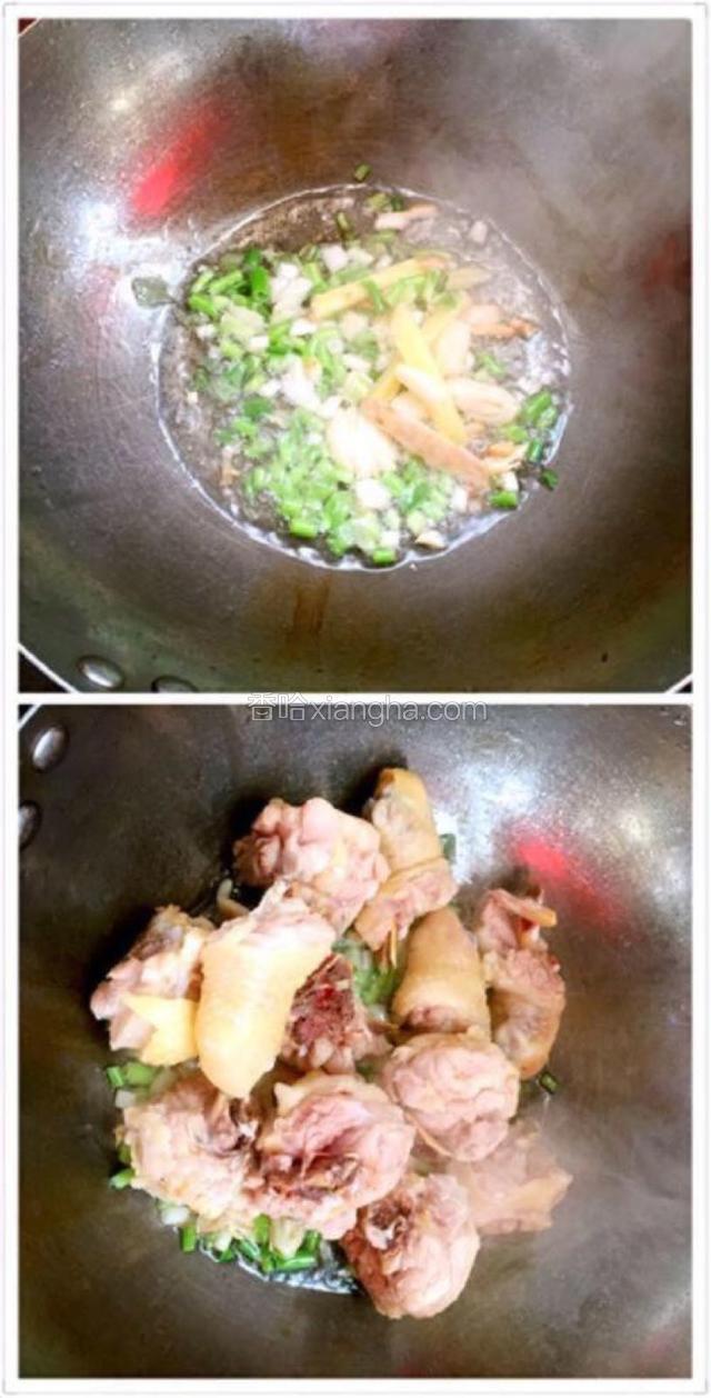 锅中倒入适量的油，油温热放入葱头、蒜、姜爆出香味儿！
再倒入鸡块翻炒！