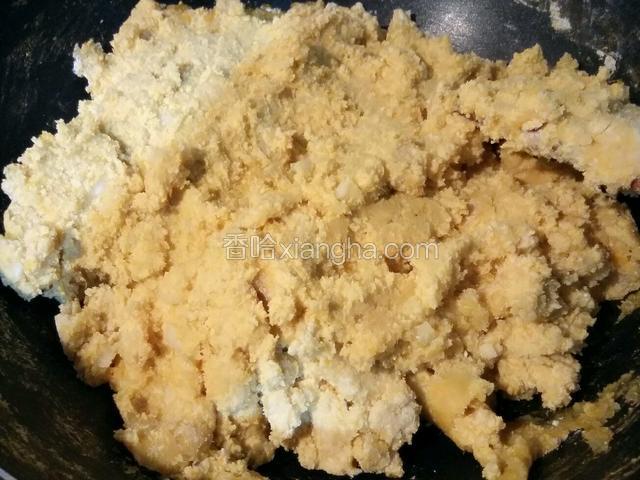至软硬适中关火，炒面一定要小火；