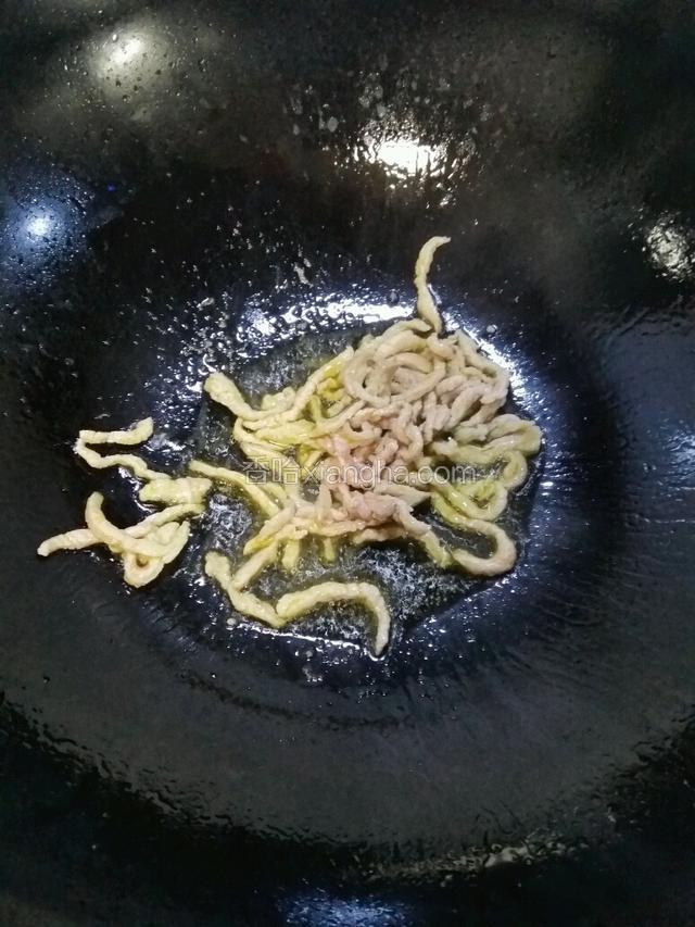 下肉丝煸炒