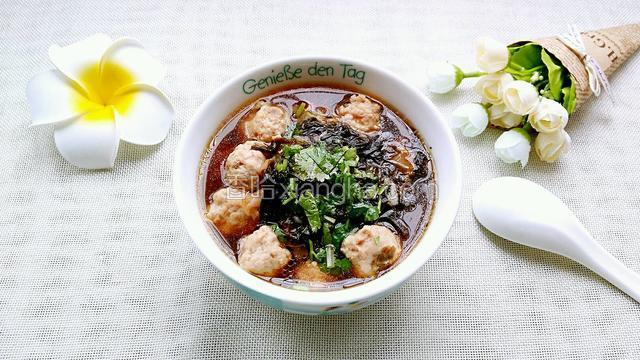 瘦肉丸