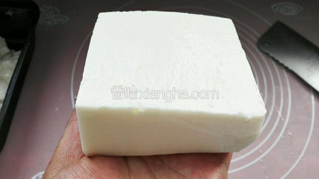 像豆腐质地一样细腻有弹性