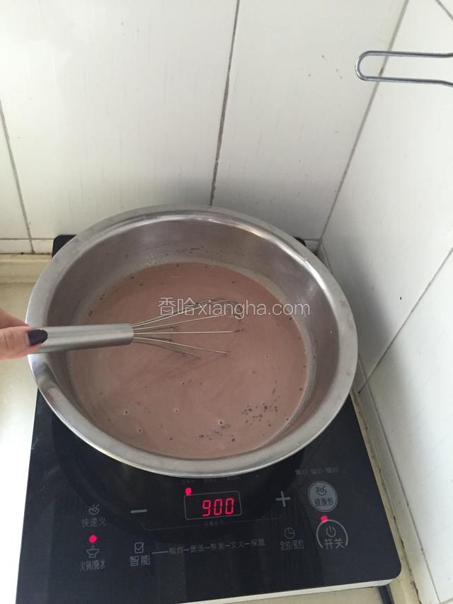 继续加热煮沸离火。