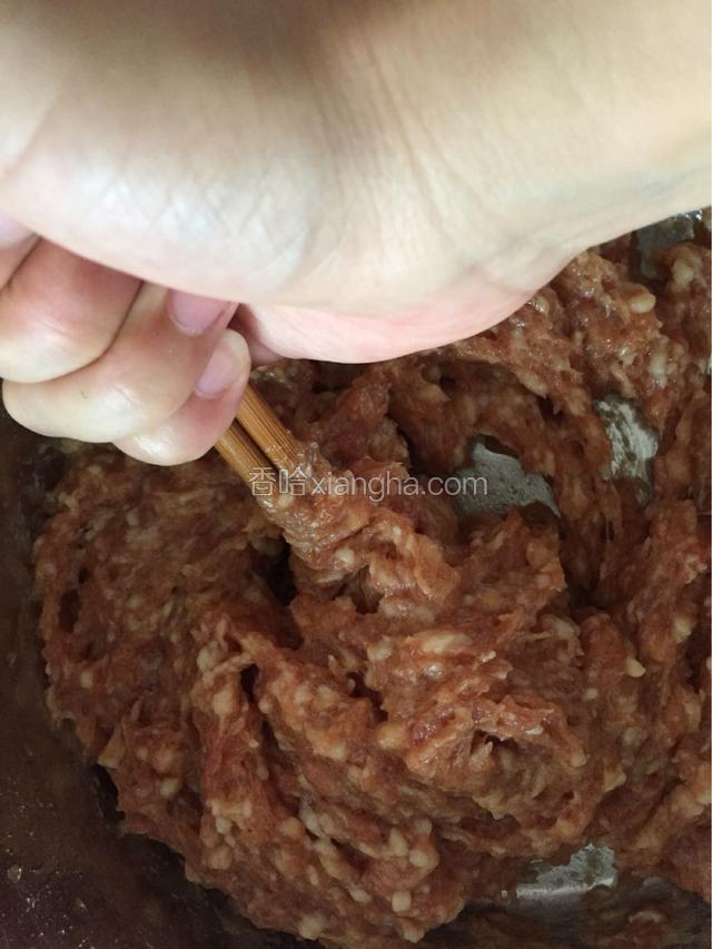 顺时针搅拌，大约5分钟！
