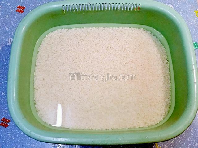 糯米清洗後用清水浸泡2小時