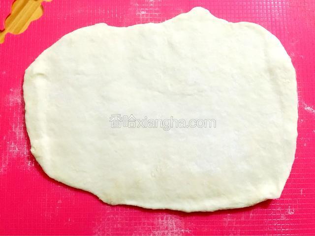 用擀面杖擀开