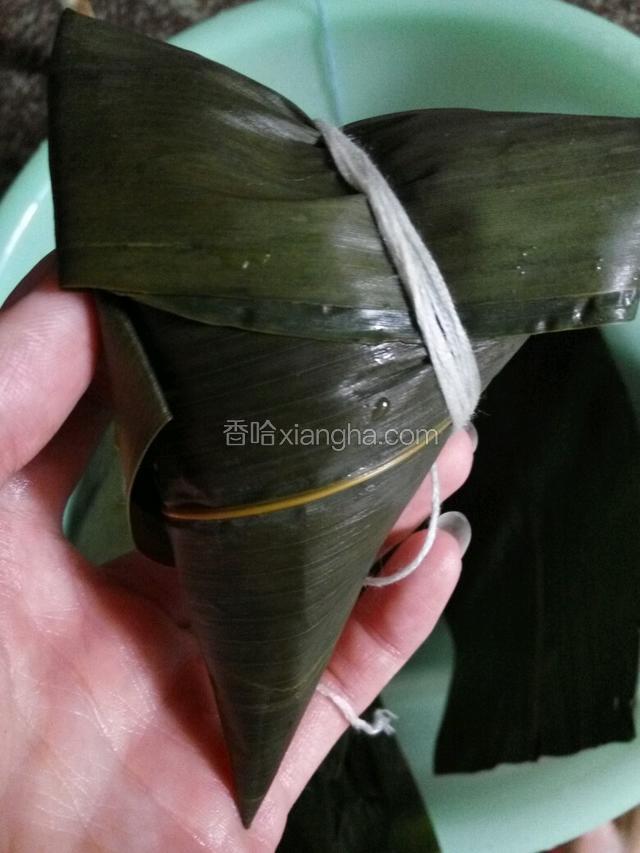 这是绑好的粽子