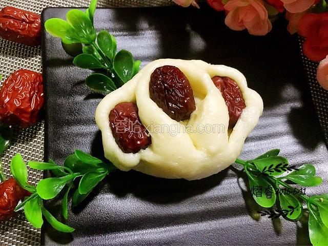 元宝红枣花卷