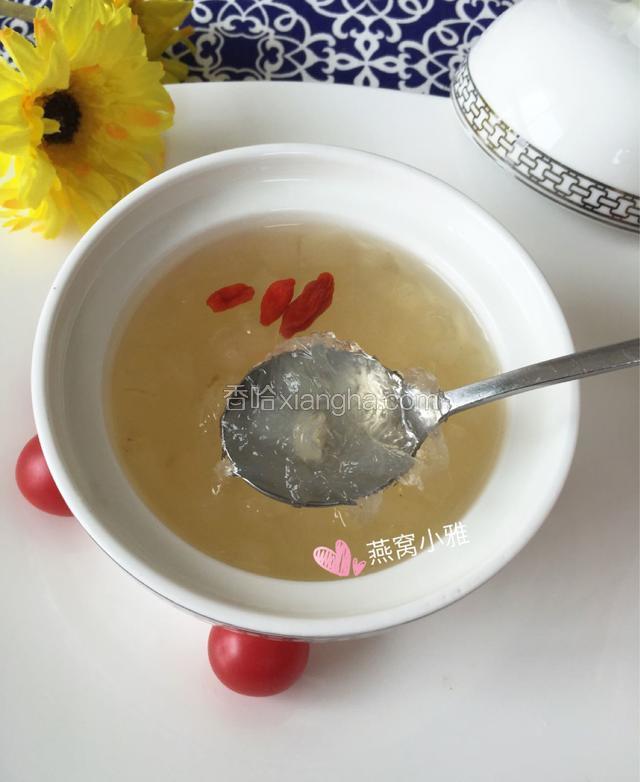 美美哒，这可是小雅最爱的燕窝做法之一哦