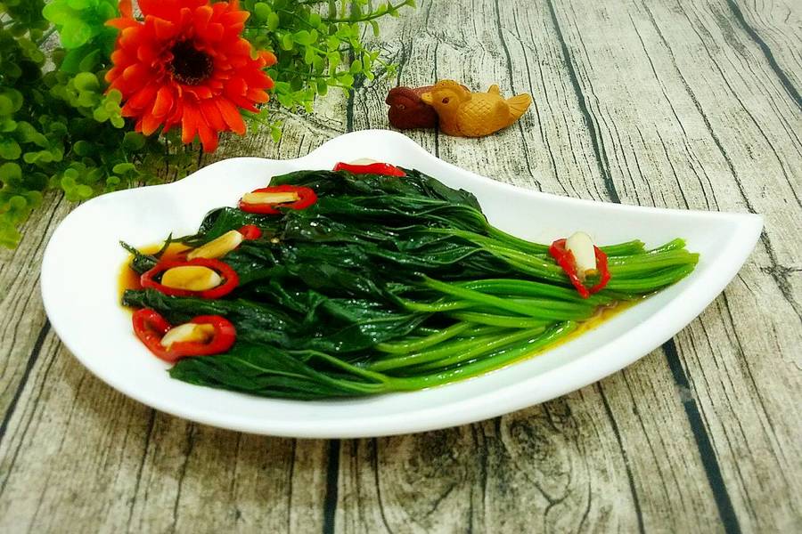 白灼红薯叶
