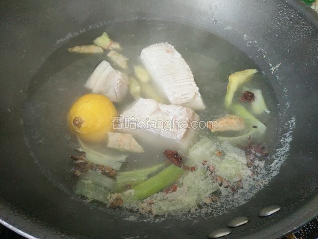 开锅后，中小火再煮20分钟