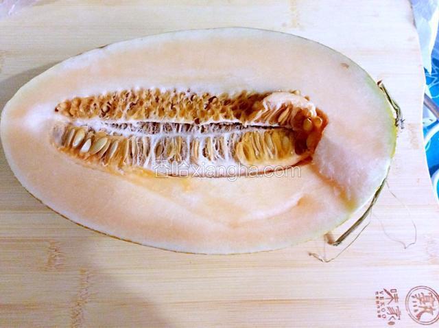 准备好哈蜜瓜