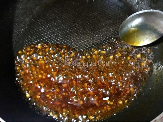 放入少许水淀粉勾芡即可