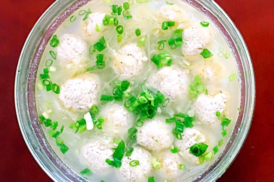 鲜肉丸豆腐汤