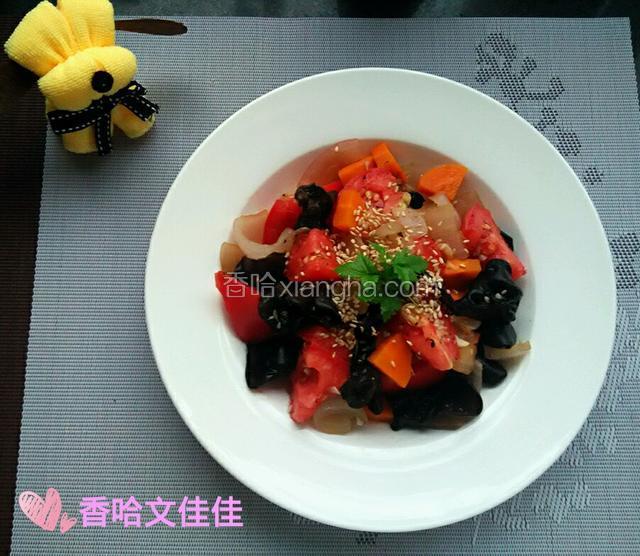装盘，点缀香菜即可。