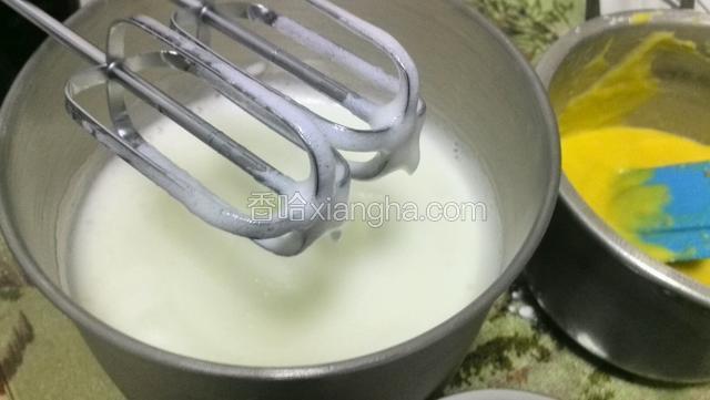 用高速打至粗泡时间60秒左右。