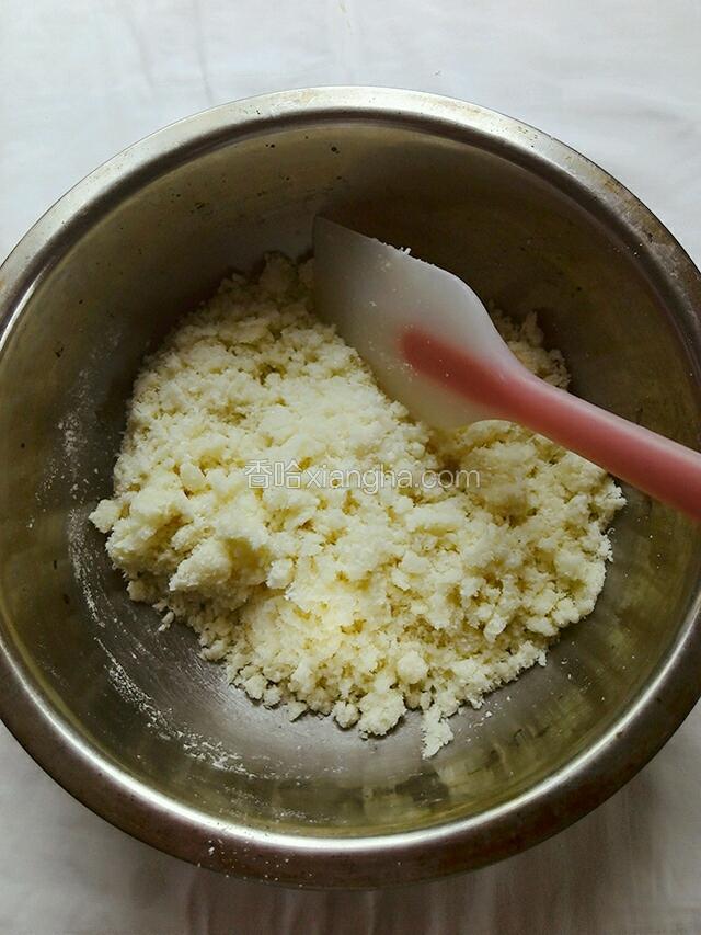 用刮刀搅成这样的絮状