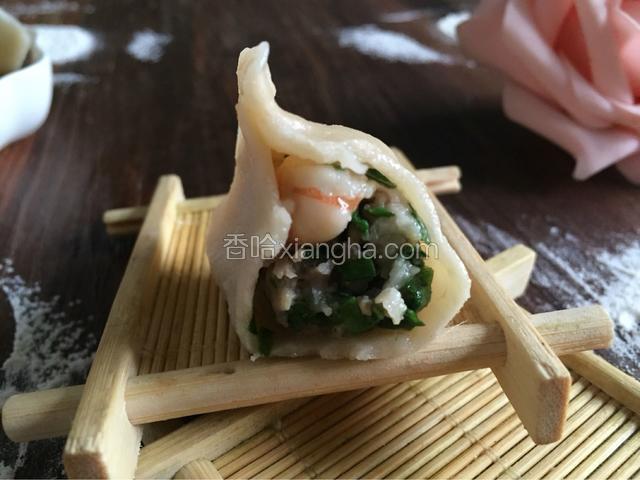 大馅水饺粒粒虾仁看得见，超级赞

