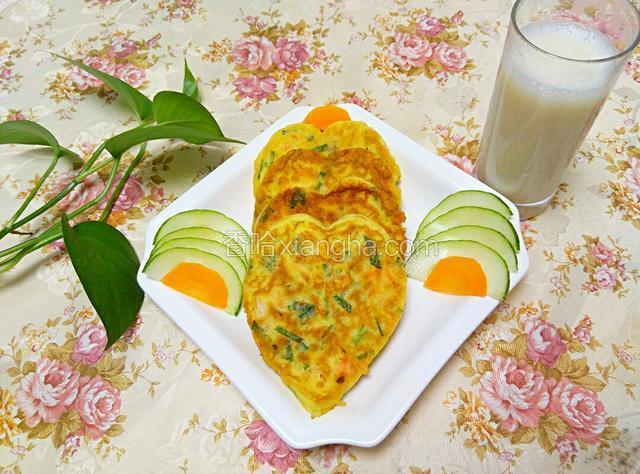胡萝卜韭菜虾仁饼