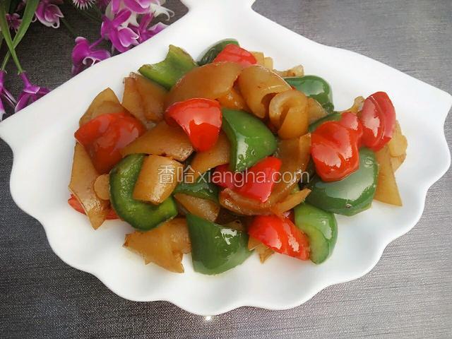 彩椒炒肉皮
