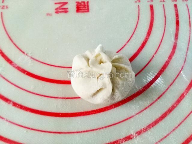 捏上褶子就OK了，我包的这个也不行，