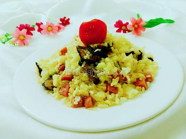 火腿鸡蛋炒饭