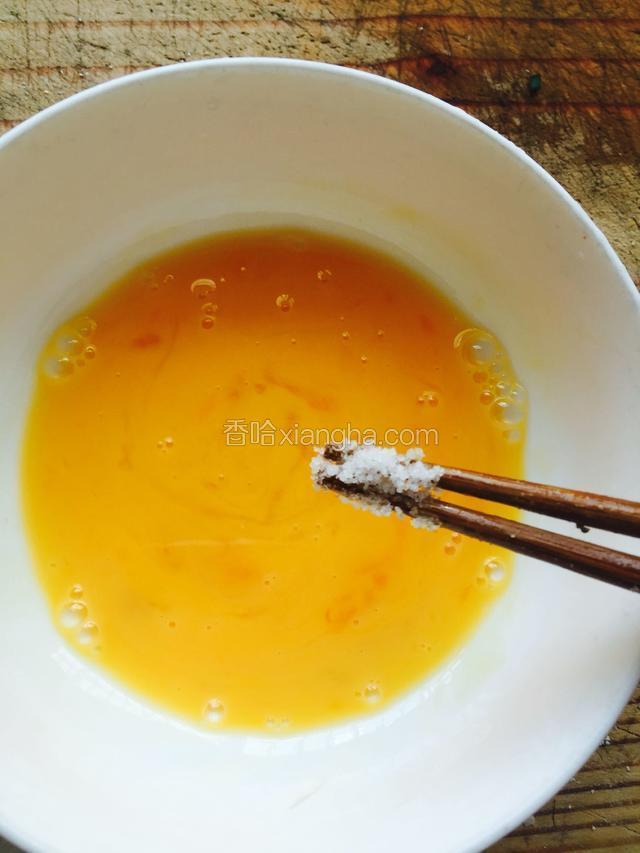 顺时针方向搅拌，朝一个方向搅拌