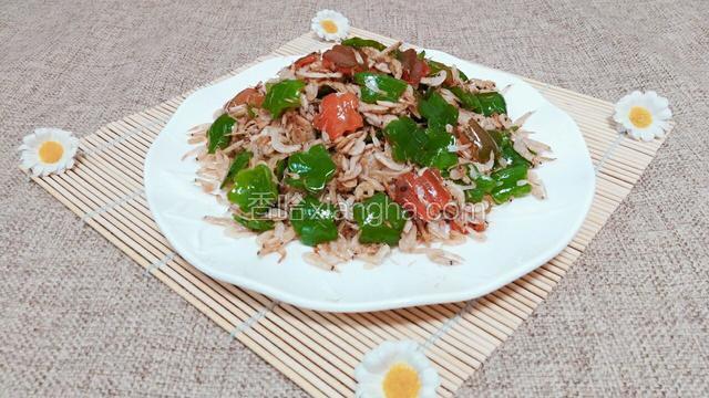 青椒炒虾皮