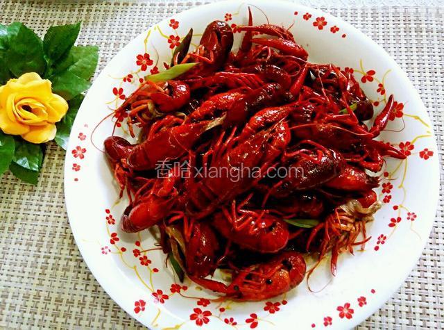 油焖小龙虾