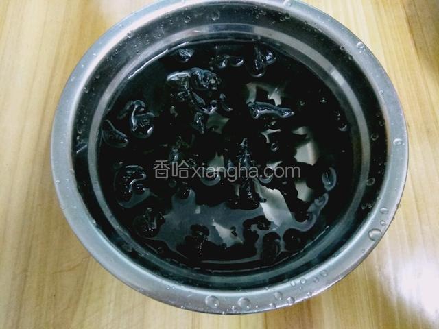 黑木耳泡发
