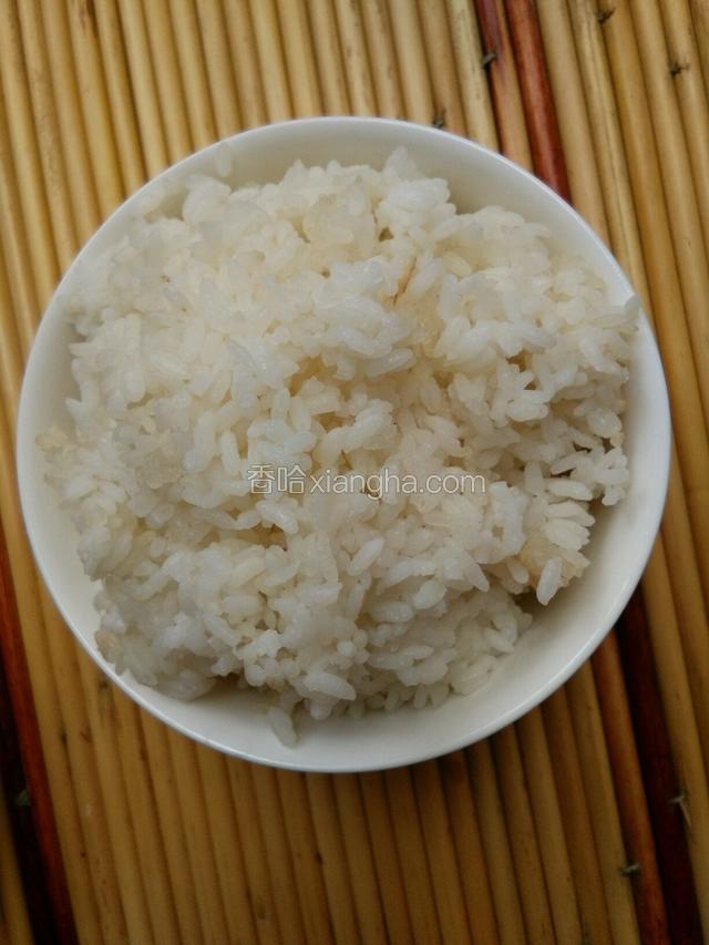 米饭一碗