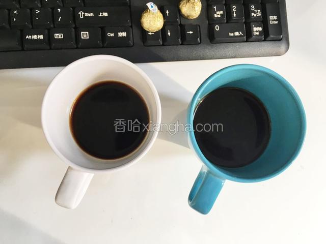 一杯一半。