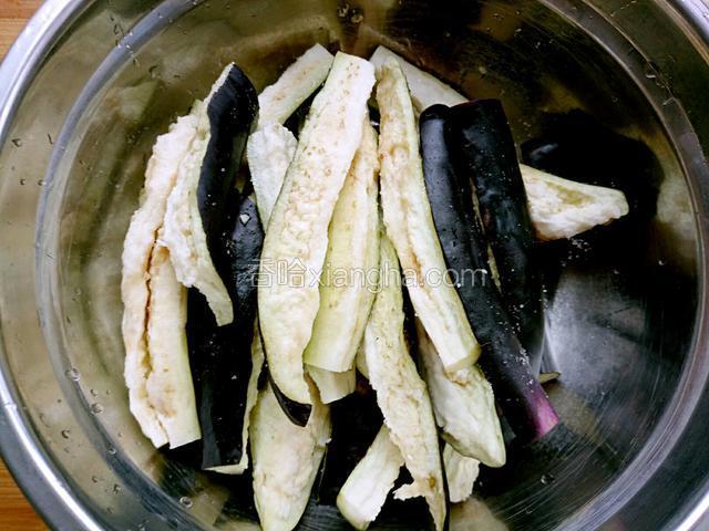 加盐腌20分钟