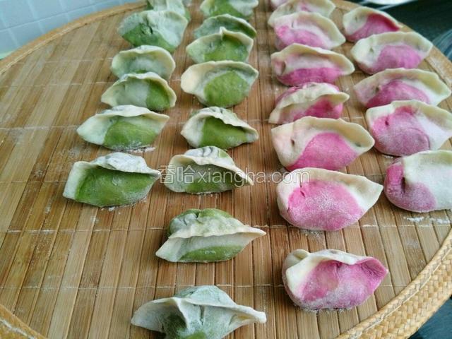 我包了两种颜色。