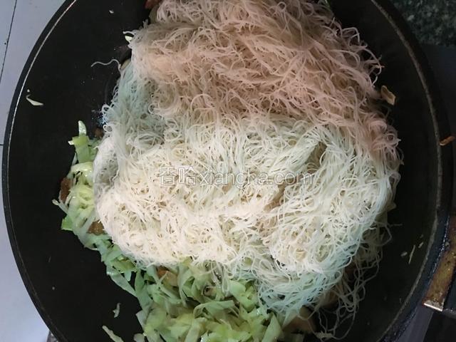 下粉干翻炒