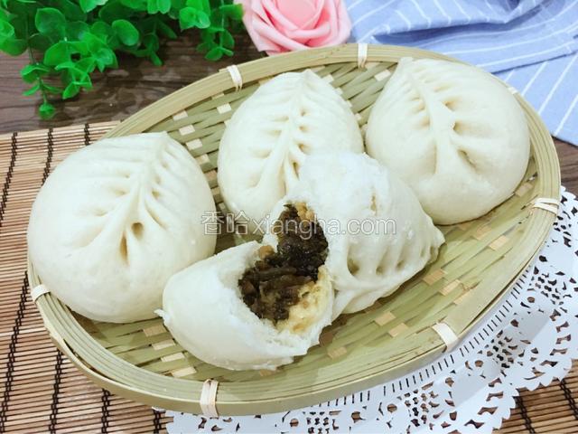 暄软的秋叶包，完美装盘