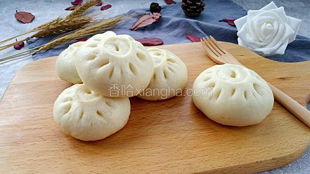小白菜包子