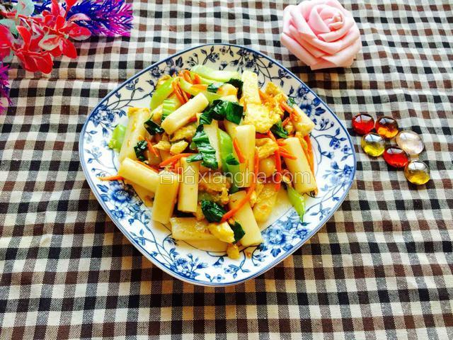 青菜炒年糕炒好了