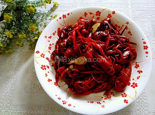 焖小龙虾
