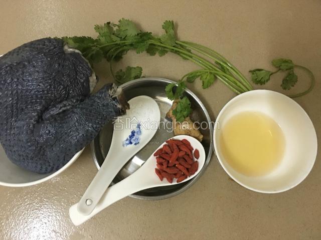把所需材料准备好