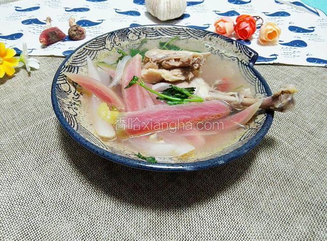 四川酸萝卜老鸭汤