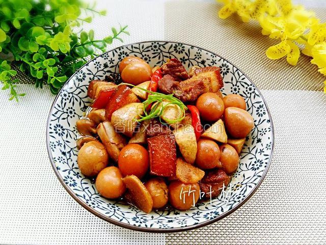 口菇鹌鹑蛋烧肉