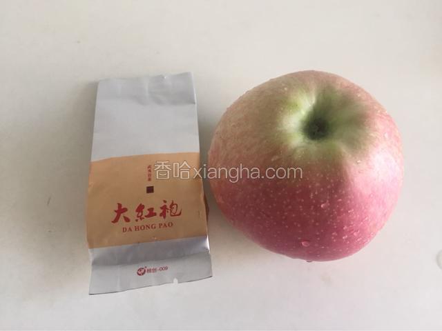 准备苹果、茶叶