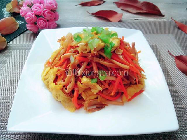 黄花菜炒鸡蛋