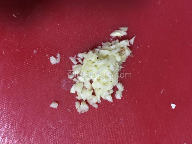 拍蒜泥