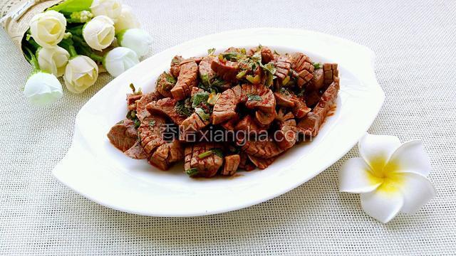 香菜拌腰花