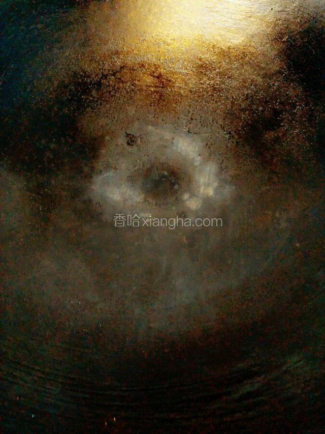 烧炒锅，放油。