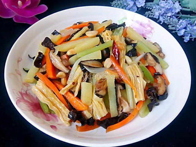 八宝素什锦