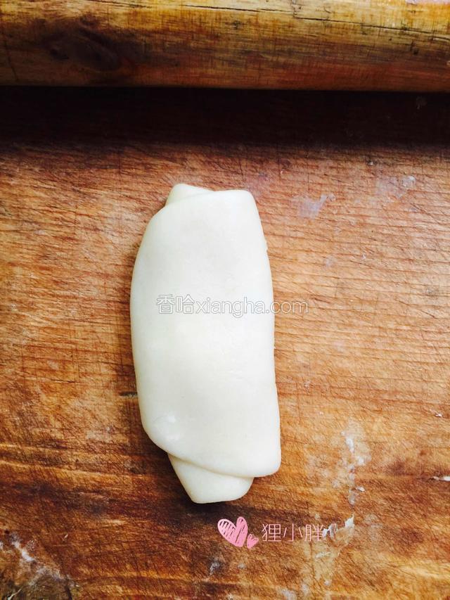 静置好拿出来压扁