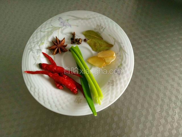 准备的小料。
